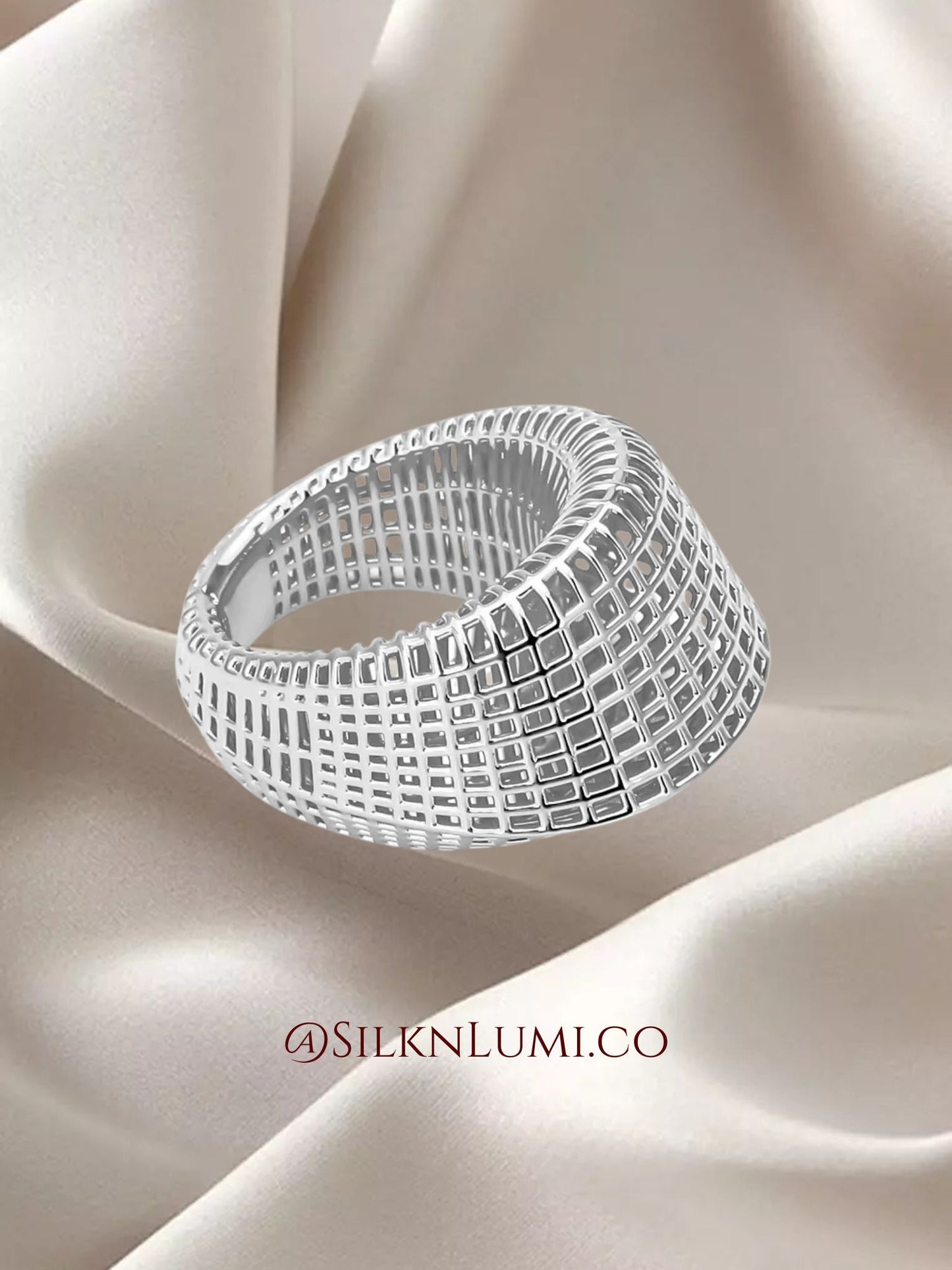 Textured Basket Curve Rings